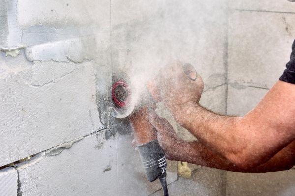 Cost of Concrete Wall Sawing in Escondido